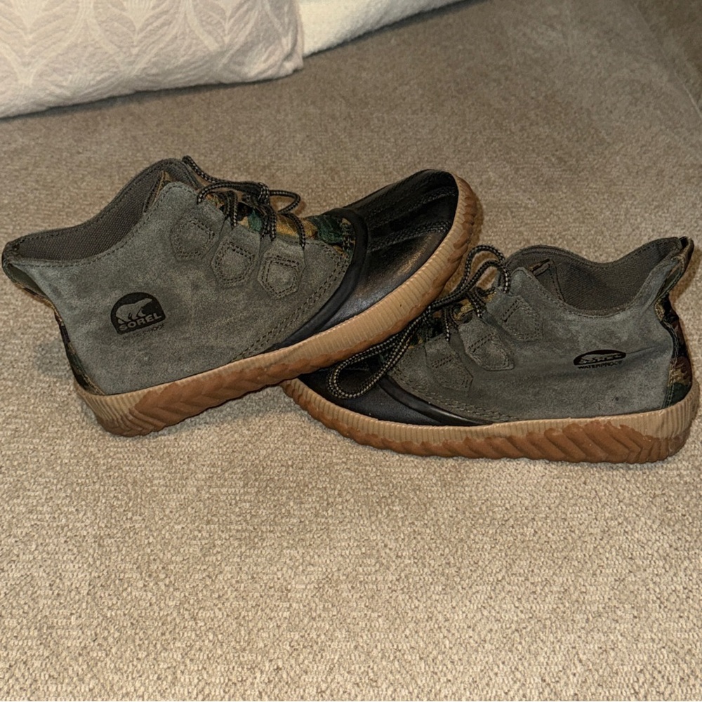 Sorel Out N About Camo Boots - Picture 7 of 11